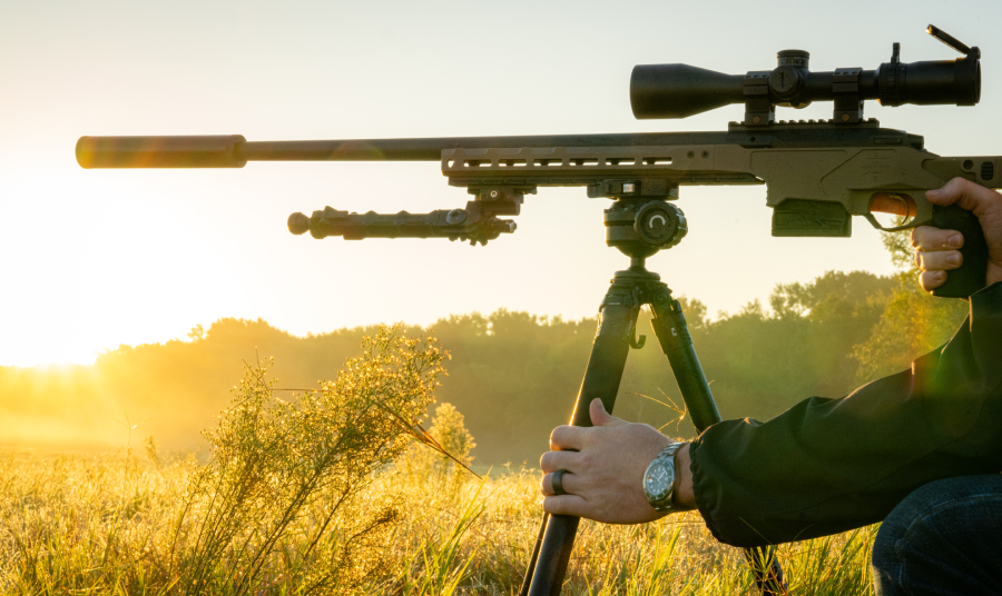 Inverted Ballhead vs. Standard Ballhead for Hunting Tripods